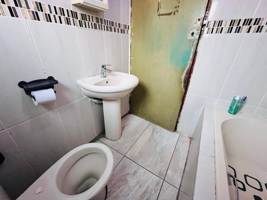 2 Bedroom Property for Sale in Mdantsane Eastern Cape